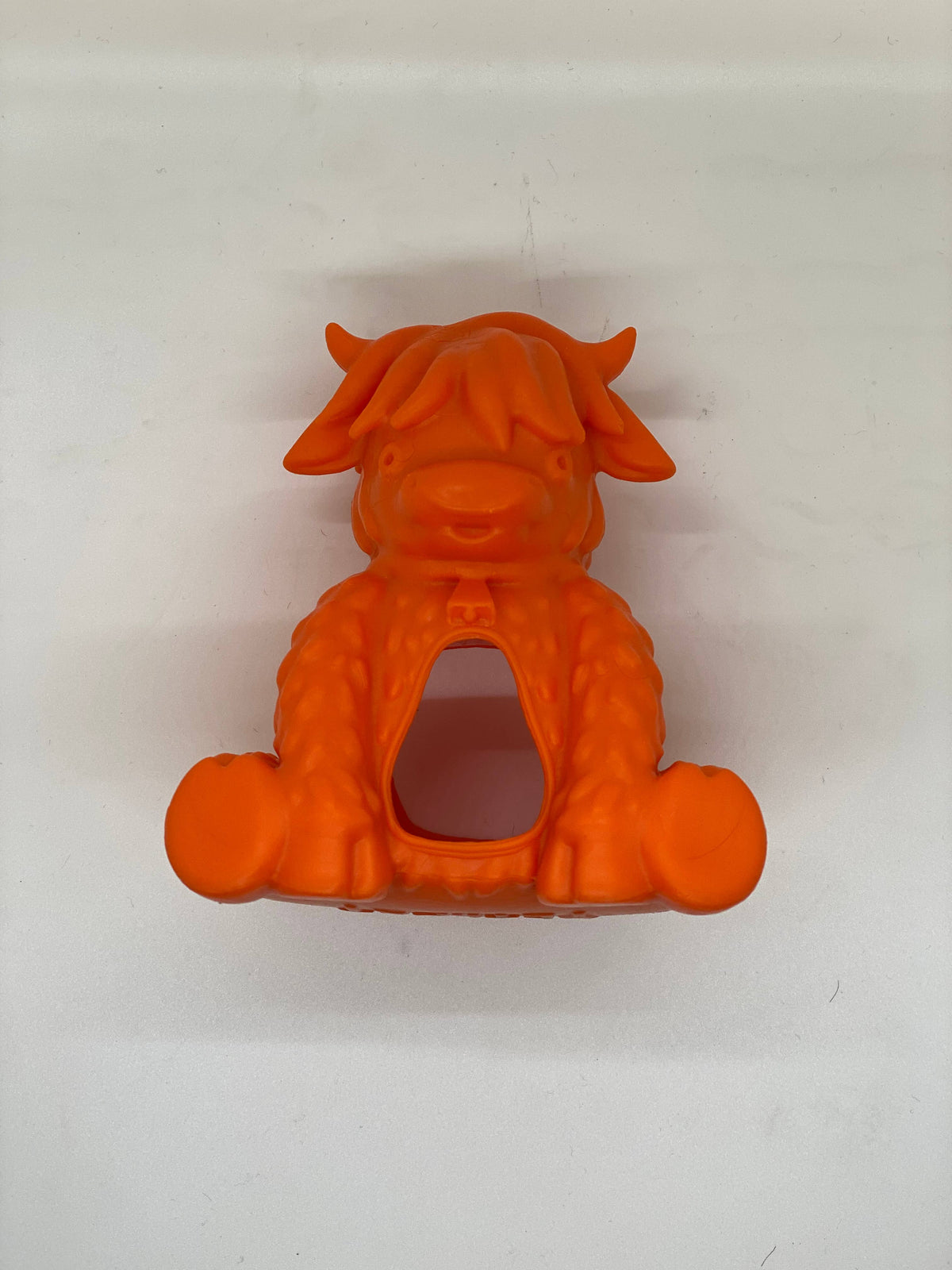 Yeti Dog Chew Puff & Play Treat Dispenser Orange